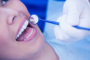 Abrechnung & Tipps zur kosmetischen Zahnumformung