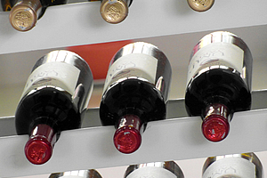 Mit Rotwein gegen Karies und Parodontitis?