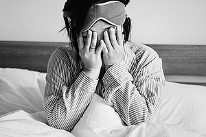 Schlafapnoe: Nächtliche Atemaussetzer belasten das Herz
