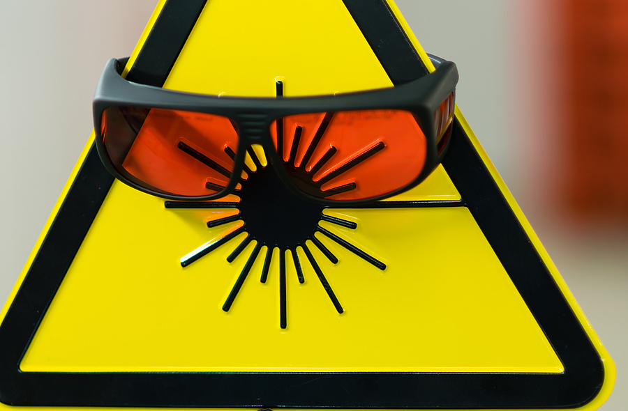 Im 1-Tages-LSB-Onlinekurse das Rüstzeug für eine sichere Lasertätigkeit erhalten
