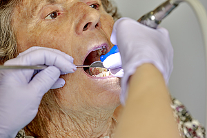 Neuer zukunftsweisender Studiengang auf dem Deutschen Zahnärztetag vorgestellt