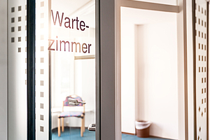 Wartezimmer: Patienten wollen WLAN statt Lesezirkel