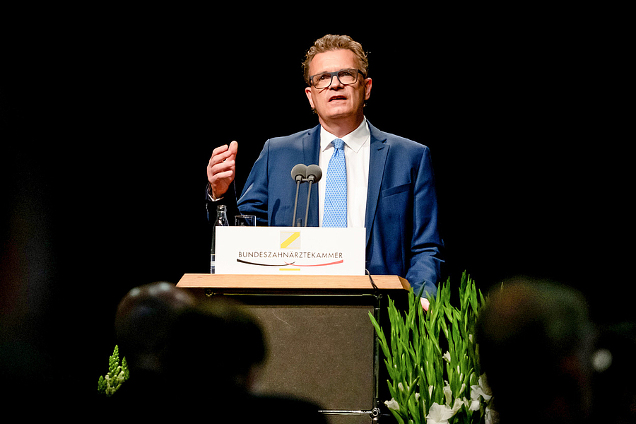 Ein bayerischer Zahnarzt an der Spitze der Bundeszahnärztekammer