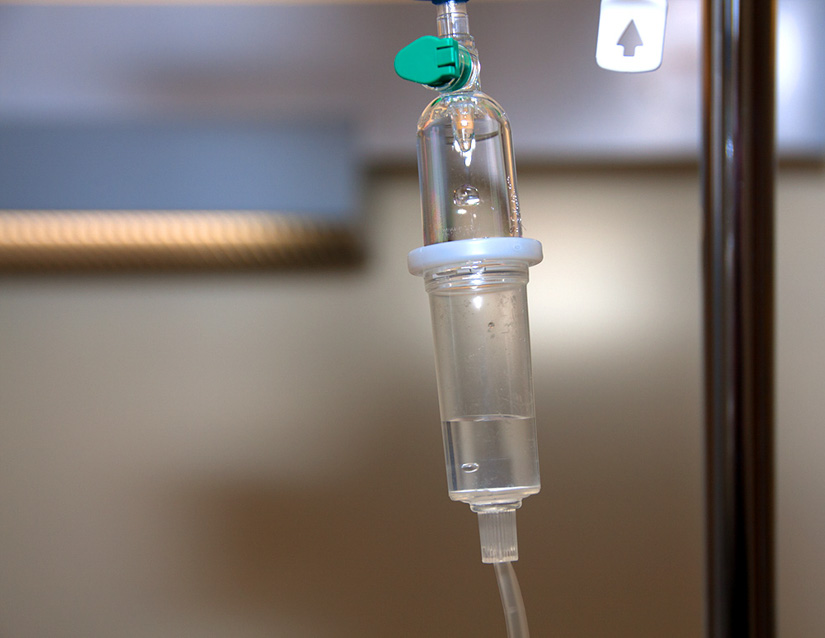 Streit mit Krankenkasse um Zahnersatz nach Chemotherapie