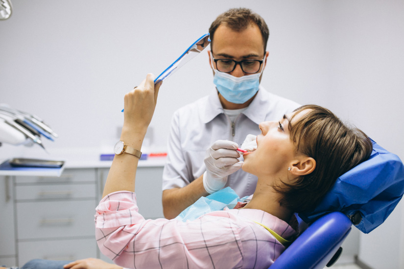 Patienteninfo: Termine beim Zahnarzt unbedingt wahrnehmen!