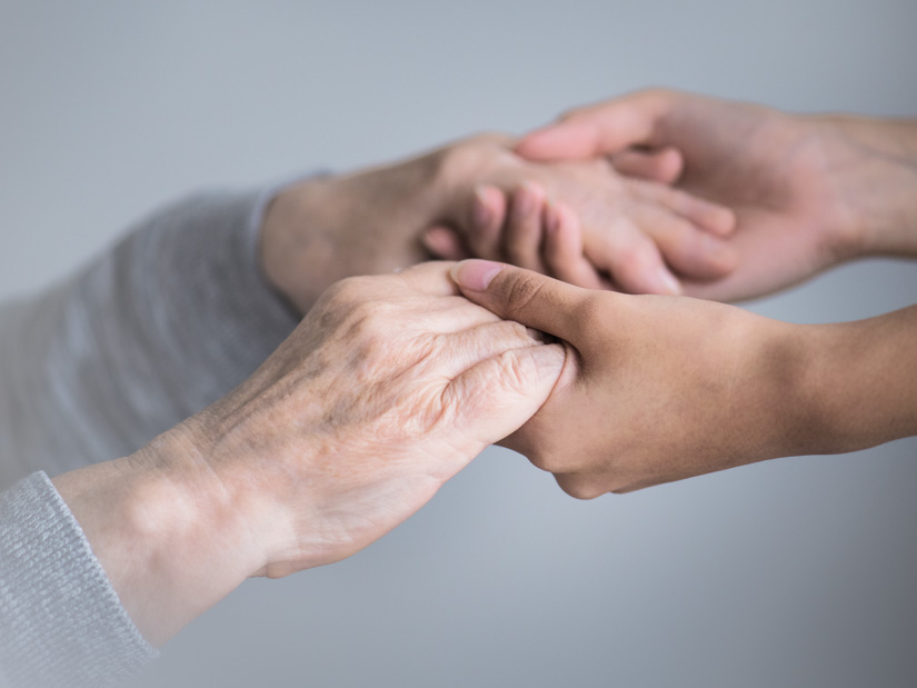 Pflege braucht Zahnmedizin