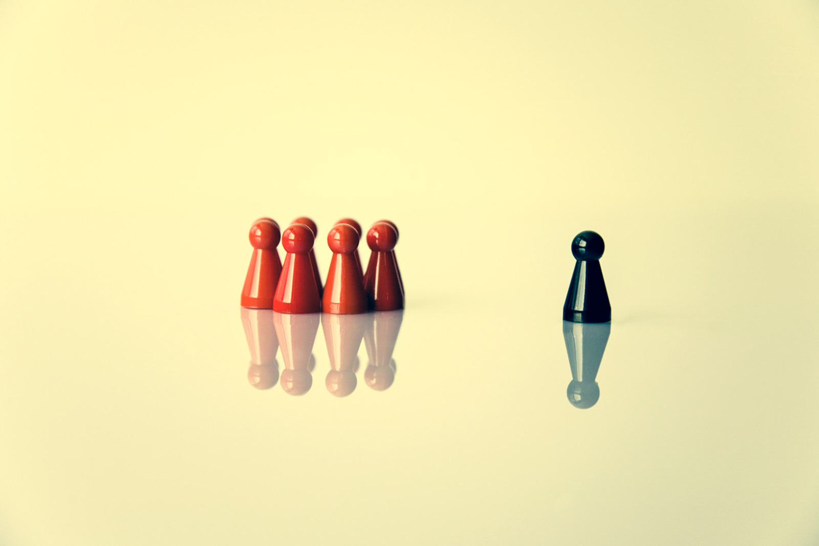 Vertrauen – Die Führungsstrategie der Zukunft Vertrauen – Die Führungsstrategie der Zukunft